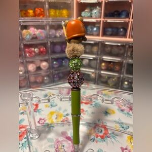 Wicket Doorable Beaded Pen